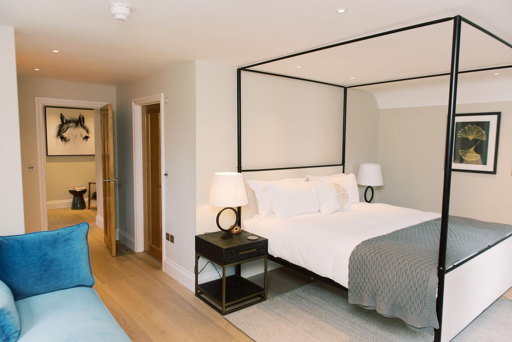 Lucknam Park Hotel Чипенъм Екстериор снимка