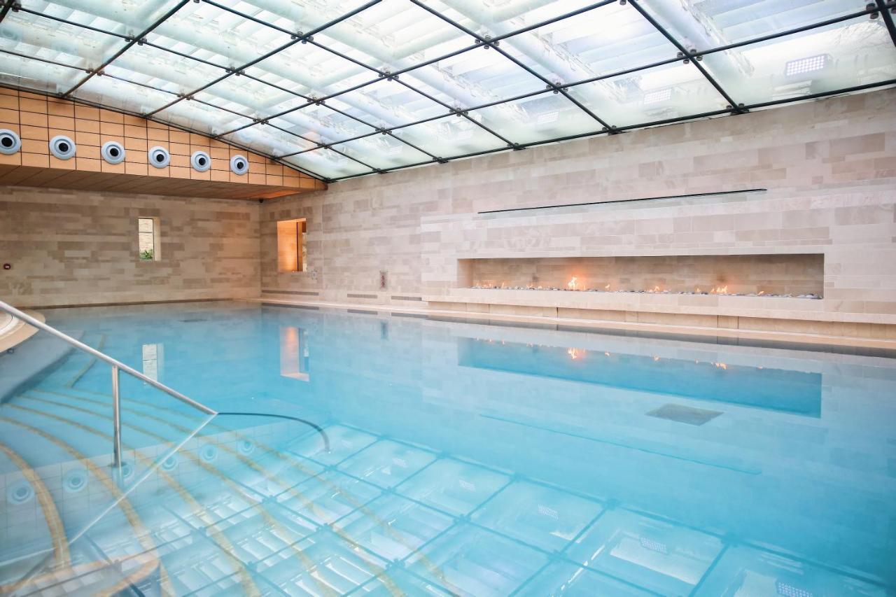 Lucknam Park Hotel Чипенъм Екстериор снимка