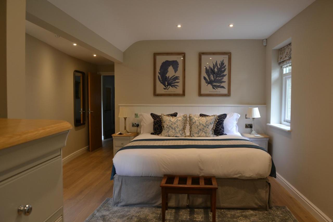 Lucknam Park Hotel Чипенъм Екстериор снимка